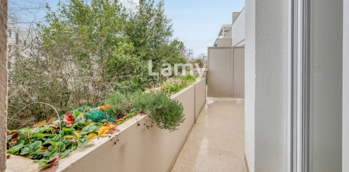 Image 11 sur 13 - Appartement  ·  Vente · Bordeaux (33200) · 2 pièces · 52m²