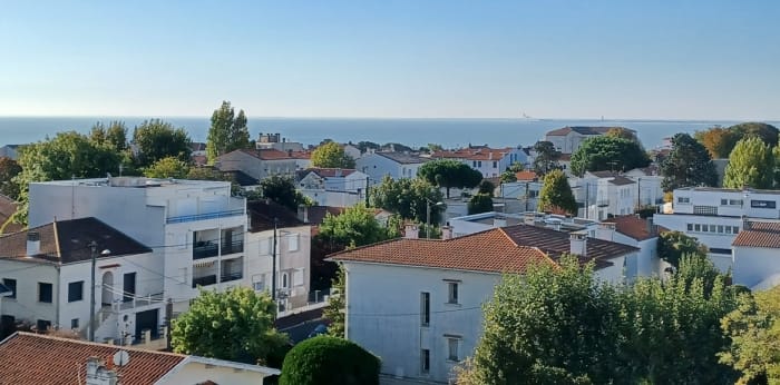 Image 1 sur 10 - Appartement  ·  Vente · Royan (17200) · 3 pièces · 54m²