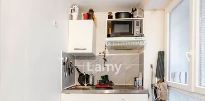 Image 6 sur 8 - Appartement  ·  Vente · Paris (75010) · 1 pièce · 16m²