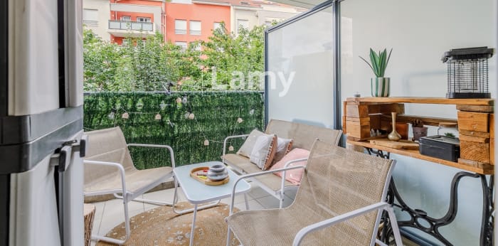 Image 1 sur 8 - Appartement  ·  Vente · Venissieux (69200) · 3 pièces · 57m²