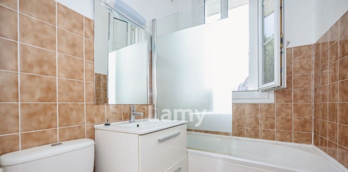 Image 6 sur 8 - Appartement  ·  Vente · Rennes (35000) · 21m²