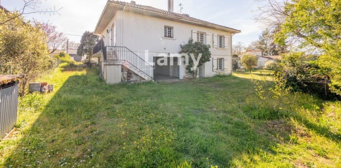 Image 13 sur 24 - Maison/villa  ·  Vente · Libourne (33500) · 6 pièces · 152m²