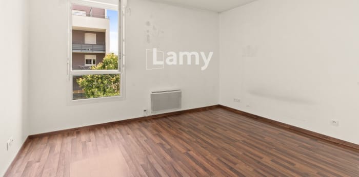 Image 7 sur 10 - Appartement  ·  Vente · Venissieux (69200) · 3 pièces · 63m²