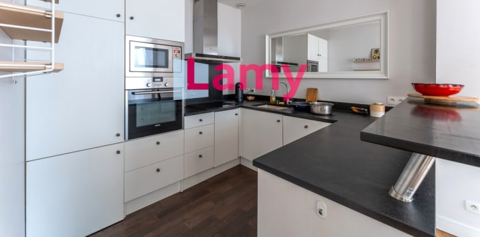 Image 5 sur 11 - Immeuble  ·  Vente · Bordeaux (33000) · 208m²