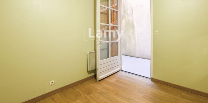 Image 6 sur 8 - Appartement  ·  Vente · La Rochelle (17000) · 2 pièces · 31m²