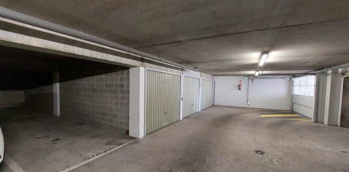 Image 1 sur 2 - Parking/box  ·  Vente · Lyon (69008) · 26m²
