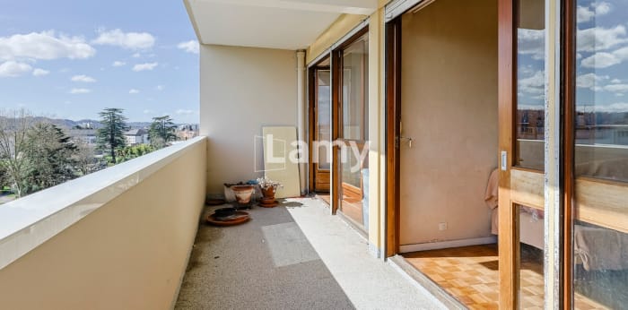 Image 1 sur 11 - Appartement  ·  Vente · Pau (64000) · 4 pièces · 90m²