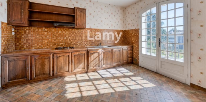 Image 4 sur 24 - Maison/villa  ·  Vente · Libourne (33500) · 6 pièces · 152m²