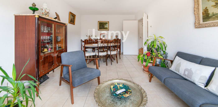 Image 2 sur 9 - Appartement  ·  Vente · La Roque D Antheron (13640) · 3 pièces · 65m²