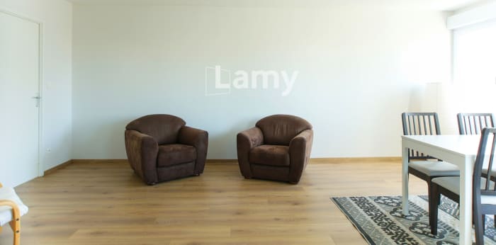 Image 6 sur 10 - Appartement  ·  Vente · La Roche Sur Yon (85000) · 3 pièces · 67m²