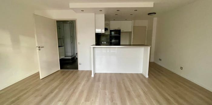 Image 2 sur 8 - Appartement  ·  Vente · St Gratien (95210) · 1 pièce · 32m²