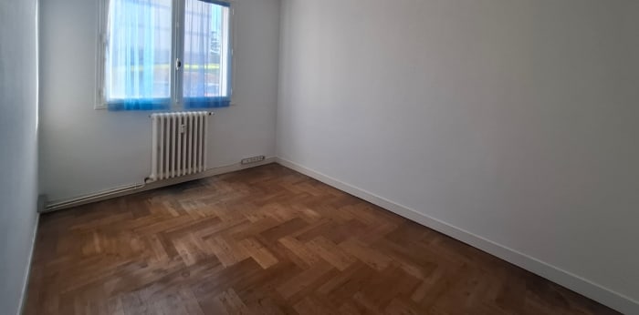 Image 6 sur 9 - Appartement  ·  Vente · Limoges (87100) · 4 pièces · 64m²