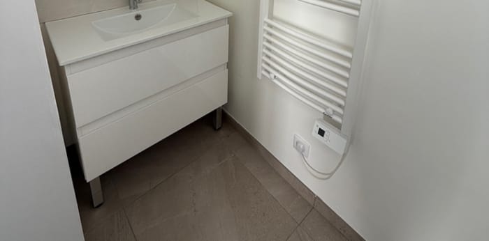 Image 9 sur 21 - Appartement  ·  Vente · La Fare Les Oliviers (13580) · 4 pièces · 70m²