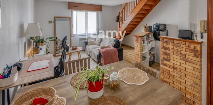 Image 2 sur 8 - Appartement  ·  Vente · Talence (33400) · 2 pièces · 38m²