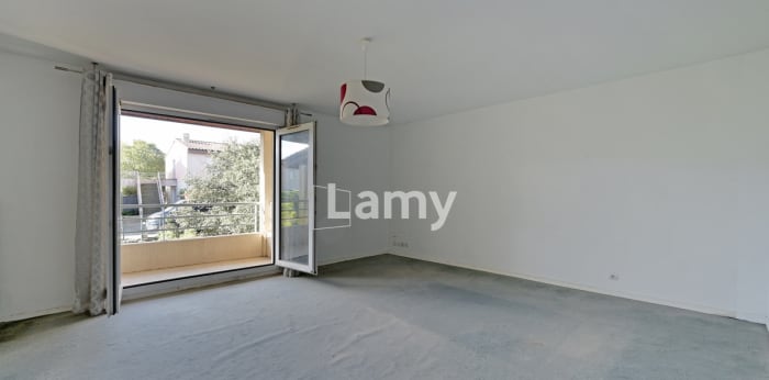 Image 2 sur 13 - Appartement  ·  Vente · Nimes (30900) · 3 pièces · 68m²