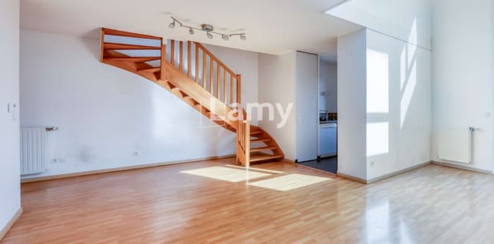 Image 4 sur 13 - Appartement  ·  Vente · Bordeaux (33300) · 4 pièces · 87m²