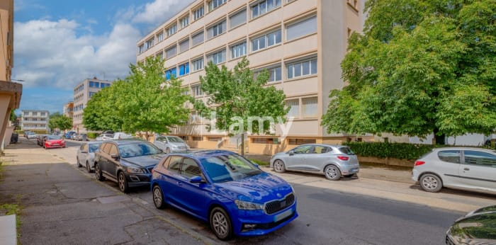 Image 12 sur 13 - Appartement  ·  Vente · Ste Foy Les Lyon (69110) · 4 pièces · 64m²