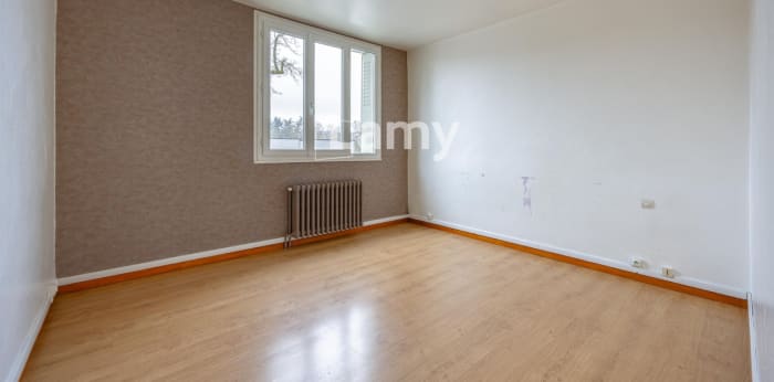 Image 5 sur 7 - Appartement  ·  Vente · Drumettaz Clarafond (73420) · 1 pièce · 28m²