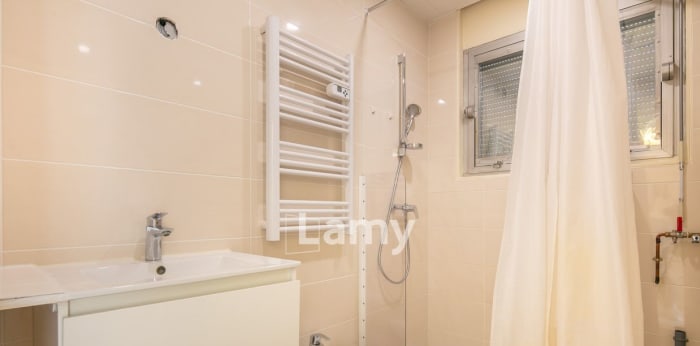 Image 14 sur 15 - Appartement  ·  Vente · Meylan (38240) · 4 pièces · 104m²