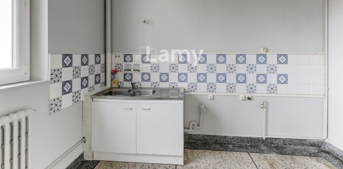 Image 5 sur 9 - Appartement  ·  Vente · Chamalieres (63400) · 2 pièces · 57m²