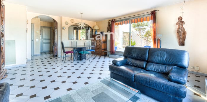 Image 7 sur 16 - Appartement  ·  Vente · Nice (06200) · 4 pièces · 114m²