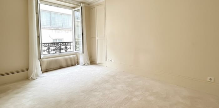 Image 4 sur 6 - Appartement  ·  Vente · Paris (75003) · 2 pièces · 46m²