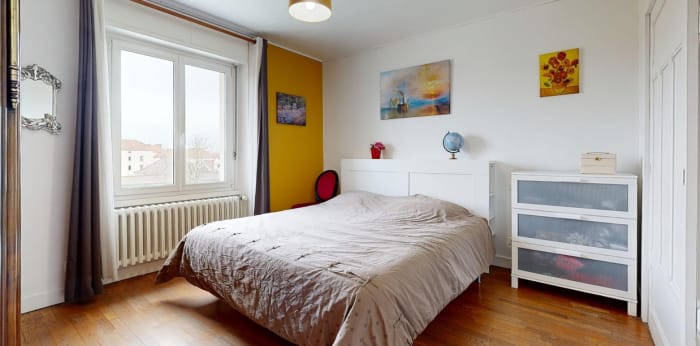 Image 8 sur 17 - Maison/villa  ·  Vente · Vesoul (70000) · 7 pièces · 155m²