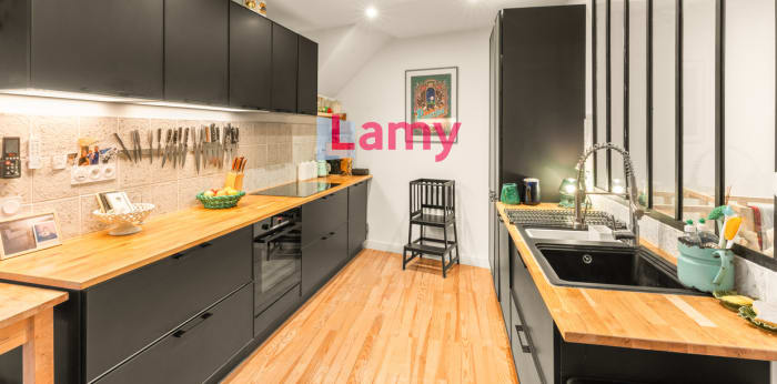 Image 3 sur 12 - Appartement  ·  Vente · St Didier De Formans (01600) · 5 pièces · 143m²