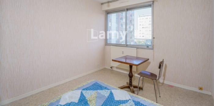 Image 4 sur 6 - Appartement  ·  Vente · Dijon (21000) · 1 pièce · 18m²