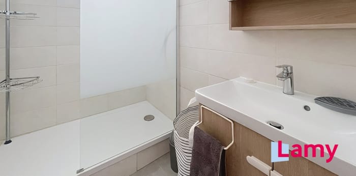 Image 4 sur 5 - Appartement  ·  Vente · Aix En Provence (13100) · 3 pièces · 53m²