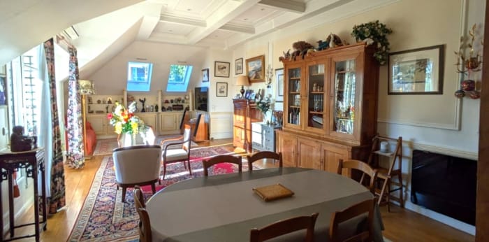 Image 2 sur 9 - Appartement  ·  Vente · Versailles (78000) · 5 pièces · 117m²