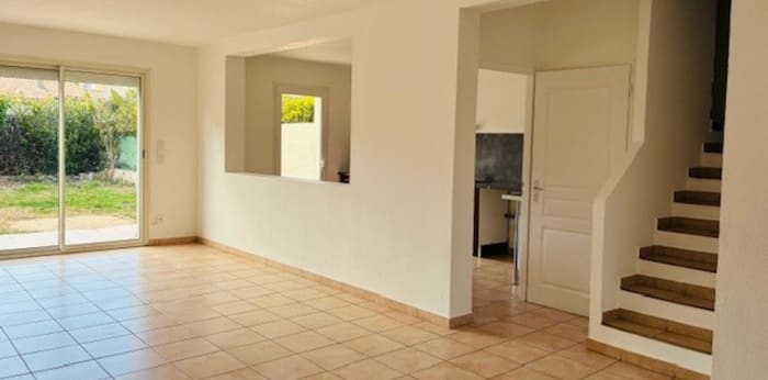 Image 5 sur 11 - Maison/villa  ·  Vente · Chateau Arnoux St Auban (04160) · 4 pièces · 89m²