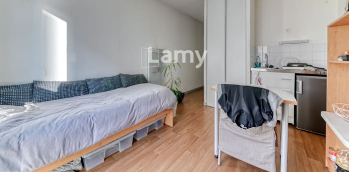 Image 3 sur 10 - Appartement  ·  Vente · Villeurbanne (69100) · 1 pièce · 19m²
