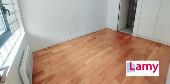 Image 5 sur 8 - Appartement  ·  Vente · Asnieres Sur Seine (92600) · 48m²