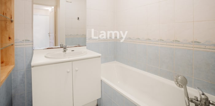 Image 9 sur 10 - Appartement  ·  Vente · Lyon (69009) · 2 pièces · 50m²