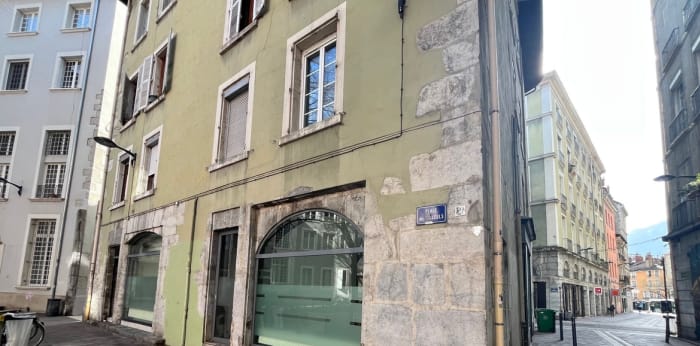Image 13 sur 14 - Local  ·  Vente · Grenoble (38000) · 5 pièces · 106m²