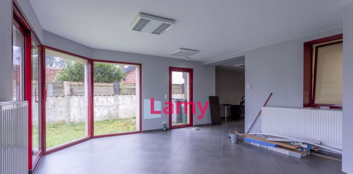 Image 11 sur 13 - Immeuble  ·  Vente · Famars (59300) · 170m²