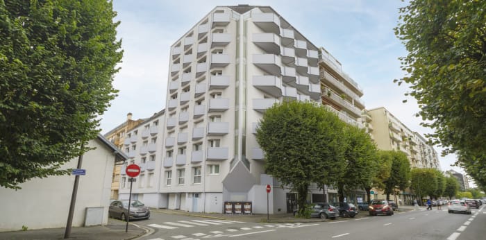 Image 1 sur 9 - Appartement  ·  Vente · Pau (64000) · 4 pièces · 78m²