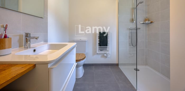 Image 13 sur 16 - Maison/villa  ·  Vente · Annecy (74940) · 5 pièces · 116m²