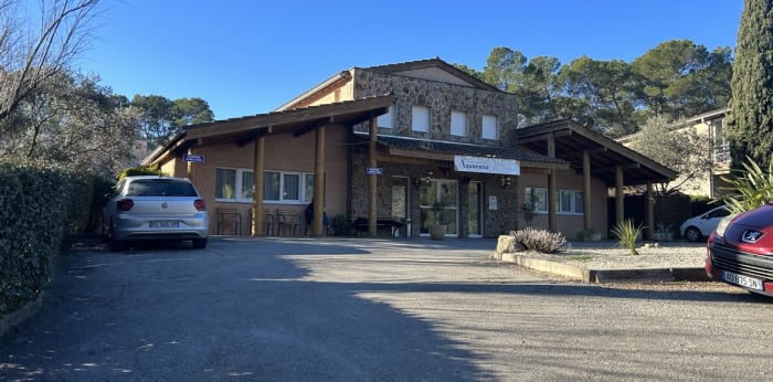 Image 2 sur 25 - Appartement  ·  Vente · Le Thoronet (83340) · 2 pièces · 49m²