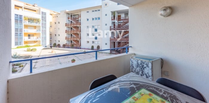 Image 3 sur 10 - Appartement  ·  Vente · Frejus (83600) · 1 pièce · 28m²