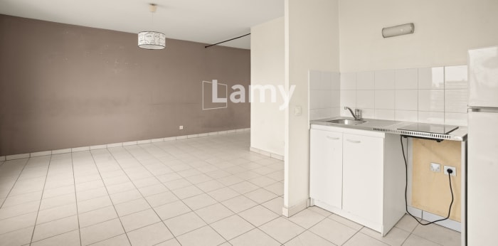 Image 4 sur 8 - Appartement  ·  Vente · Lyon (69008) · 1 pièce · 32m²