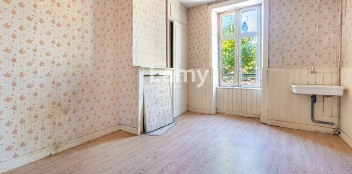 Image 8 sur 13 - Maison/villa  ·  Vente · Limoges (87100) · 11 pièces · 223m²