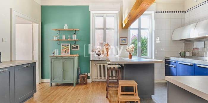 Image 12 sur 24 - Maison/villa  ·  Vente · Thionville (57100) · 9 pièces · 202m²