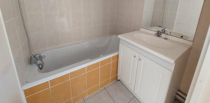 Image 10 sur 11 - Appartement  ·  Vente · Limoges (87100) · 2 pièces · 47m²