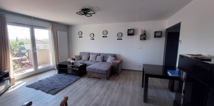 Image 2 sur 8 - Appartement  ·  Vente · Villefranche Sur Saone (69400) · 4 pièces · 83m²