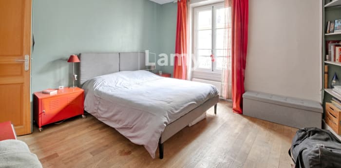 Image 6 sur 8 - Appartement  ·  Vente · Paris (75017) · 2 pièces · 52m²