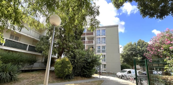 Image 1 sur 12 - Appartement  ·  Vente · Toulouse (31500) · 2 pièces · 49m²