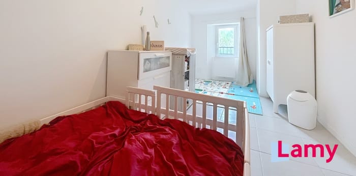 Image 6 sur 10 - Maison/villa  ·  Vente · Meyreuil (13590) · 5 pièces · 113m²