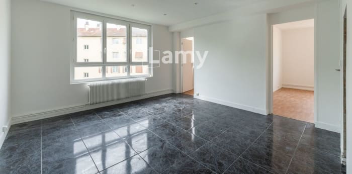 Image 2 sur 9 - Appartement  ·  Vente · Drancy (93700) · 5 pièces · 82m²